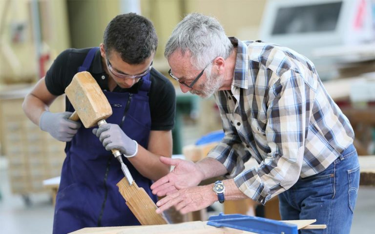 Woodwork Class Made More Exciting By Teacher's Missing Fingers — The